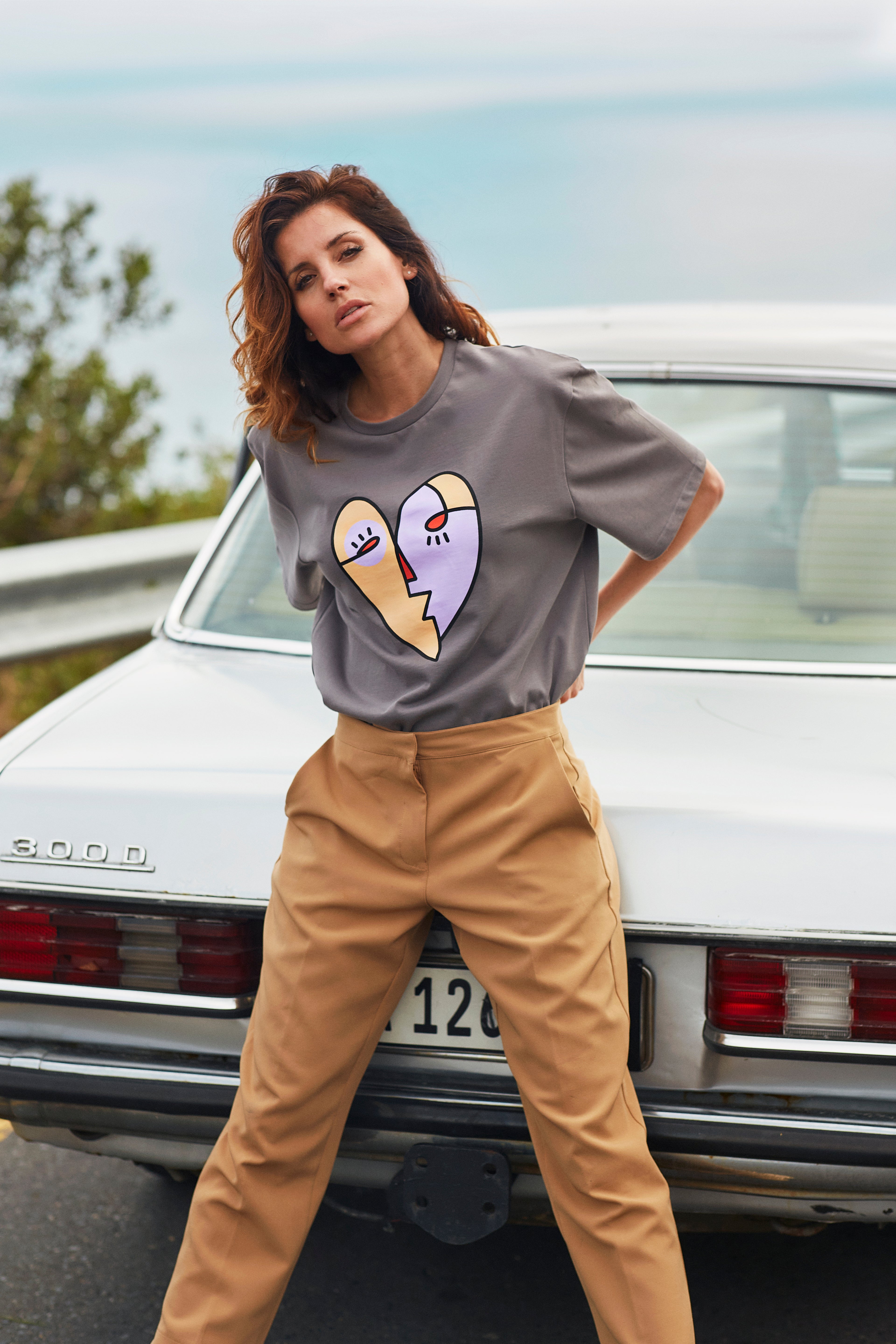 Heart T-shirt Grey